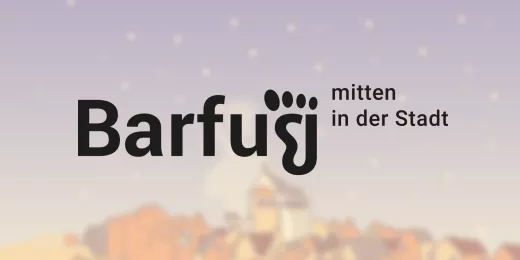 Logo "Barfuß" vor unscharfem Hintergrund