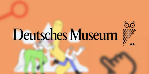 Logo des Deutschen Museums vor unscharf dargestellten Illustrationen im Hintergrund