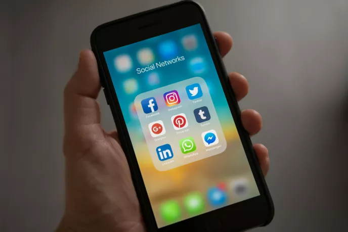 Ein Mobiles Endgerät mit einigen Social Media Apps